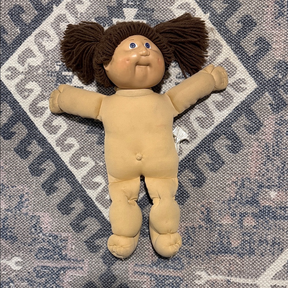 1978, 1982 Original Cabbage Patch Kids/Doll Brown Hair Blue Eyes PA-1044